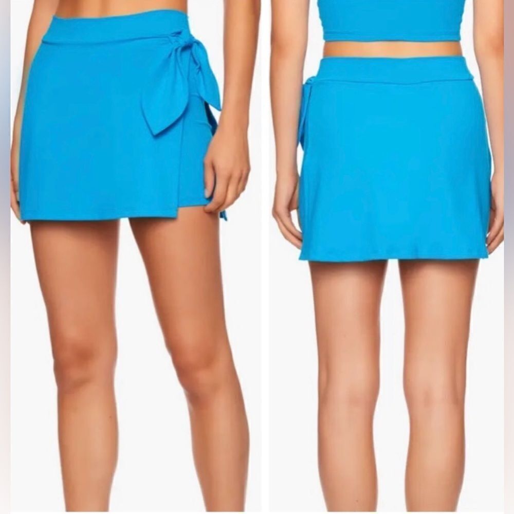 Susana Monaco Gorgeous Aquamarine Blue Side Tie Mini Skort